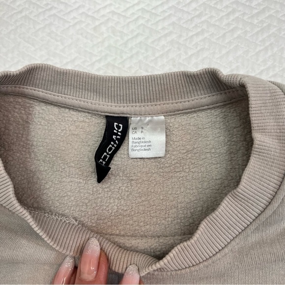 divided🏙️nyc Logo Oversized Cropped Sweatshirt Beige Size S - Picture 10 of 11